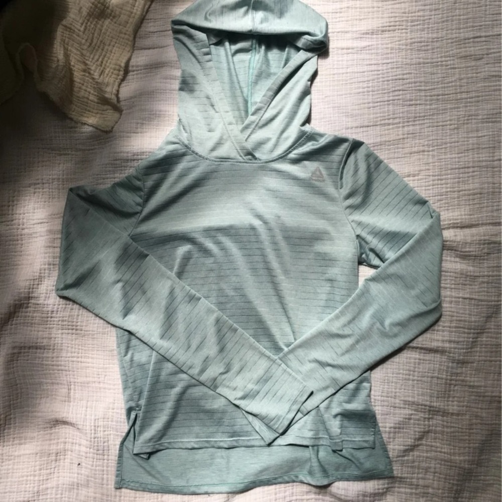 Reebok lightweight long-sleeve top